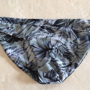 いまたはド moon tree planet ワンピース GOD パワーショルダー lQSma